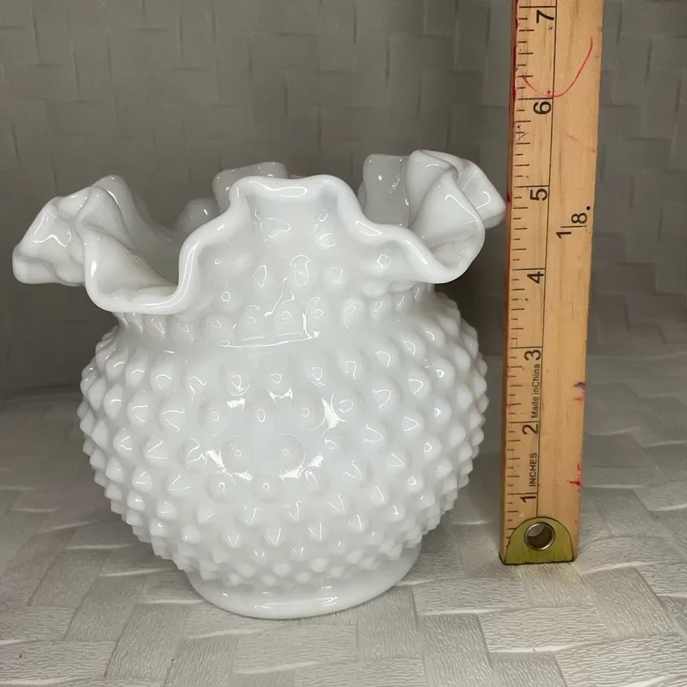 Vintage Milk Glass‎ Cupped Vase Double Crimped Fenton Art Glass Hobnail Shape *